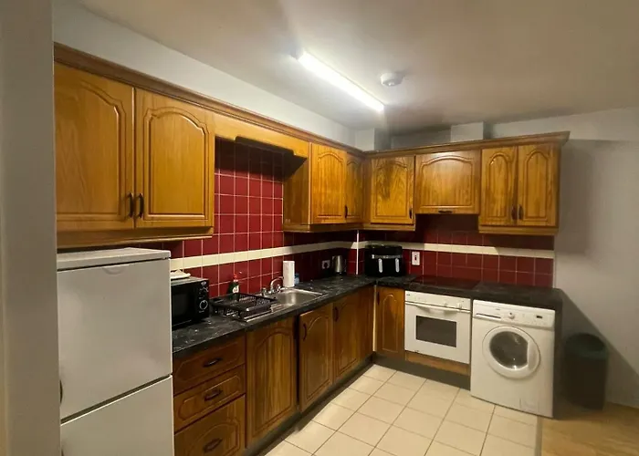 No. 50 Gleann Na Ri Apartments, Remore, *