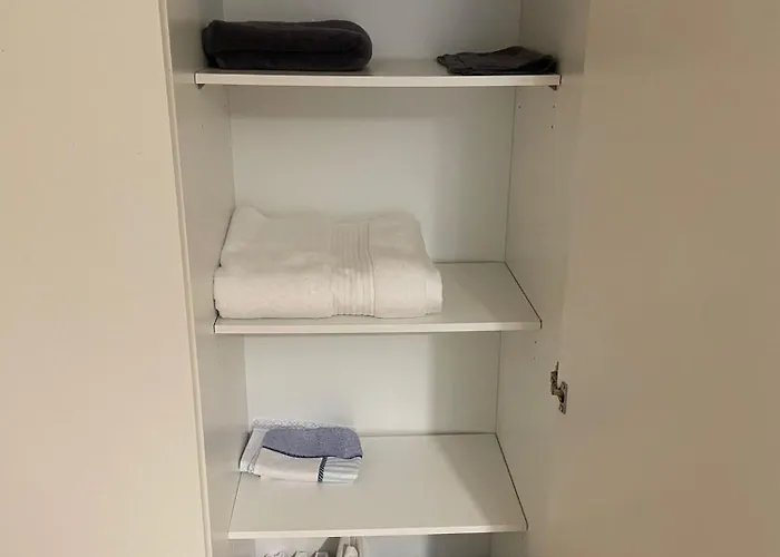 No. 50 Gleann Na Ri Apartments, Remore, *